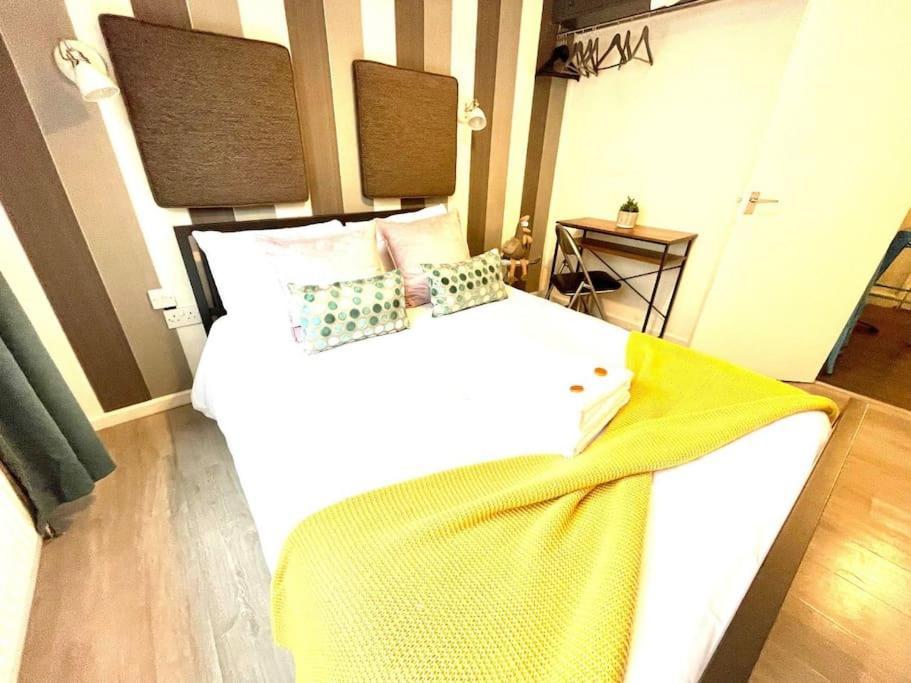 Serene And Cozy 1-Bedroom House With Parking CBG Εξωτερικό φωτογραφία